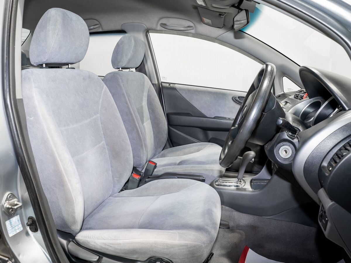 Honda Fit Aria 2007 - фото автомобиля