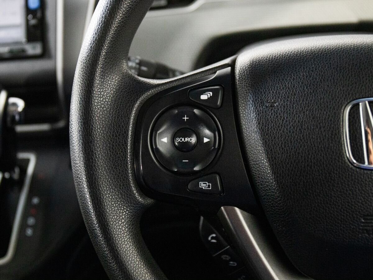 Honda Freed 2017 - фото автомобиля