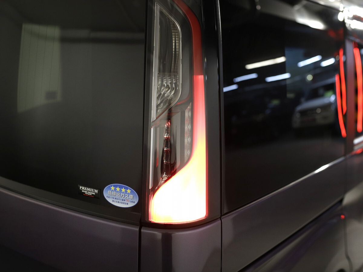 Honda Stepwgn 2016 - фото автомобиля