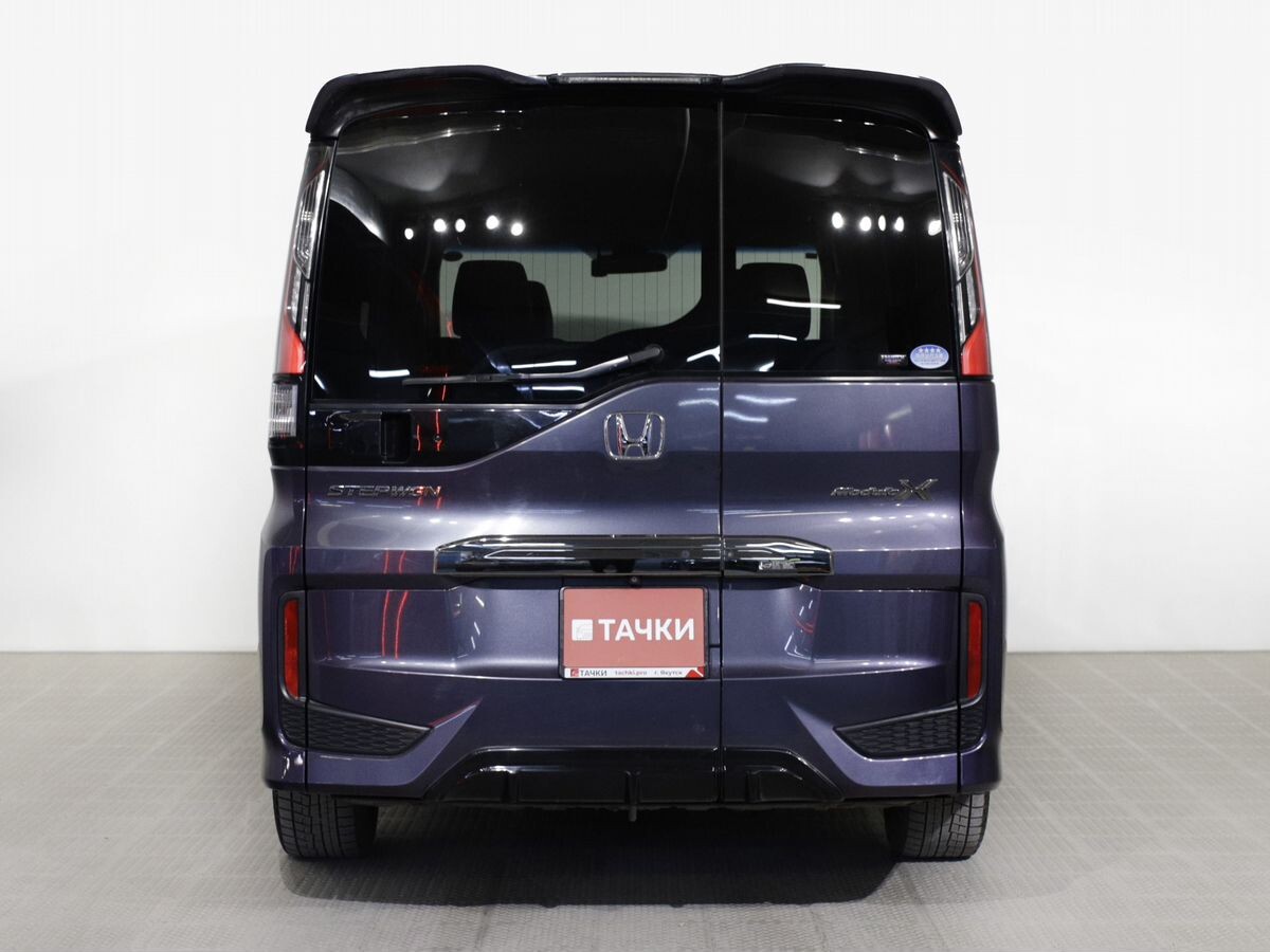 Honda Stepwgn 2016 - фото автомобиля