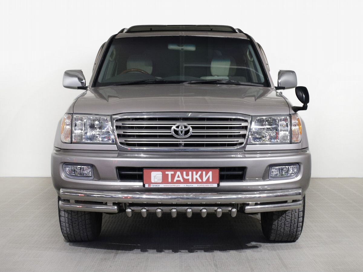 Toyota Land Cruiser 2002 - фото автомобиля
