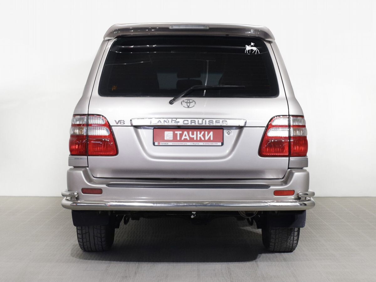Toyota Land Cruiser 2002 - фото автомобиля