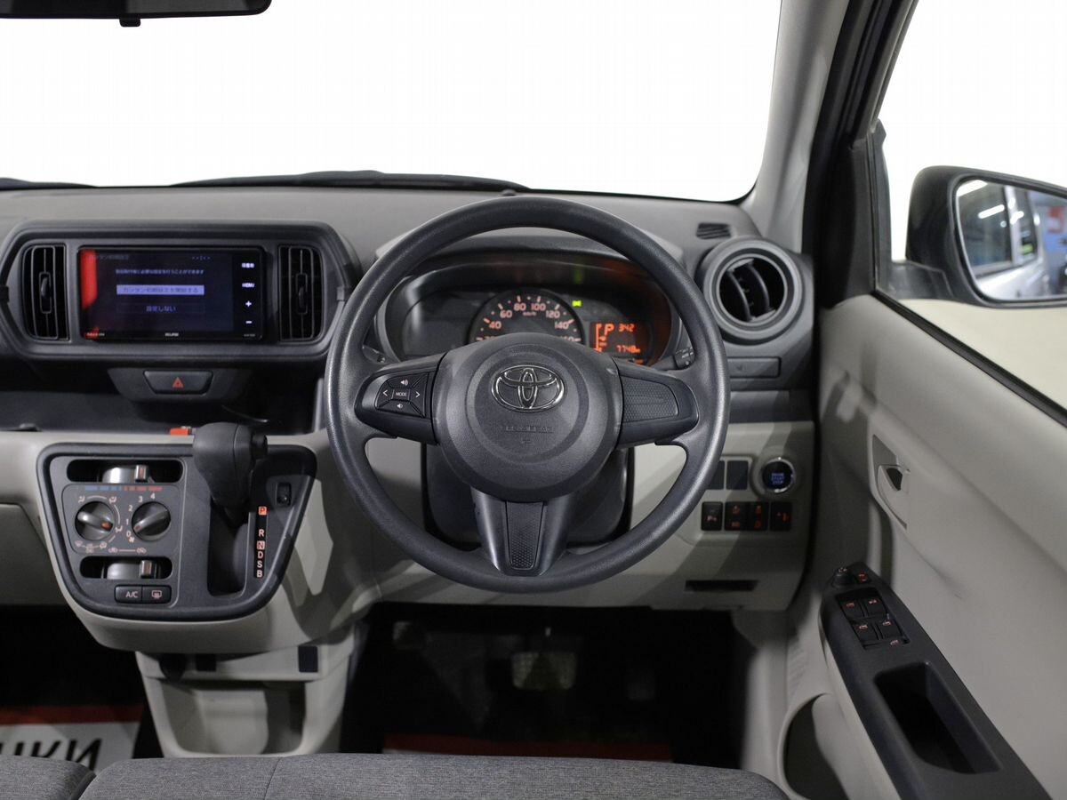 Toyota Passo 2022 - фото автомобиля