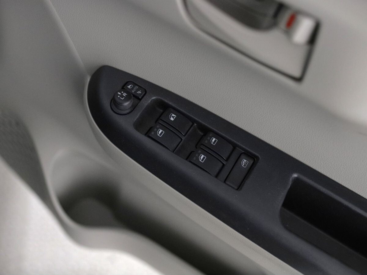 Toyota Passo 2022 - фото автомобиля