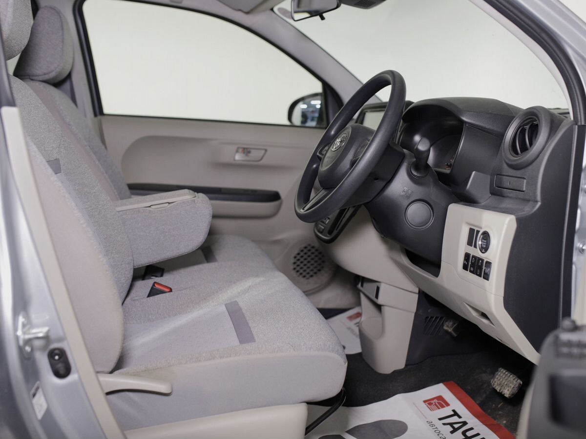 Toyota Passo 2022 - фото автомобиля