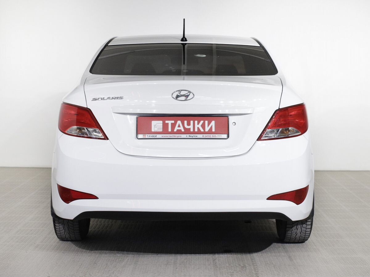Hyundai Solaris 2016 - фото автомобиля