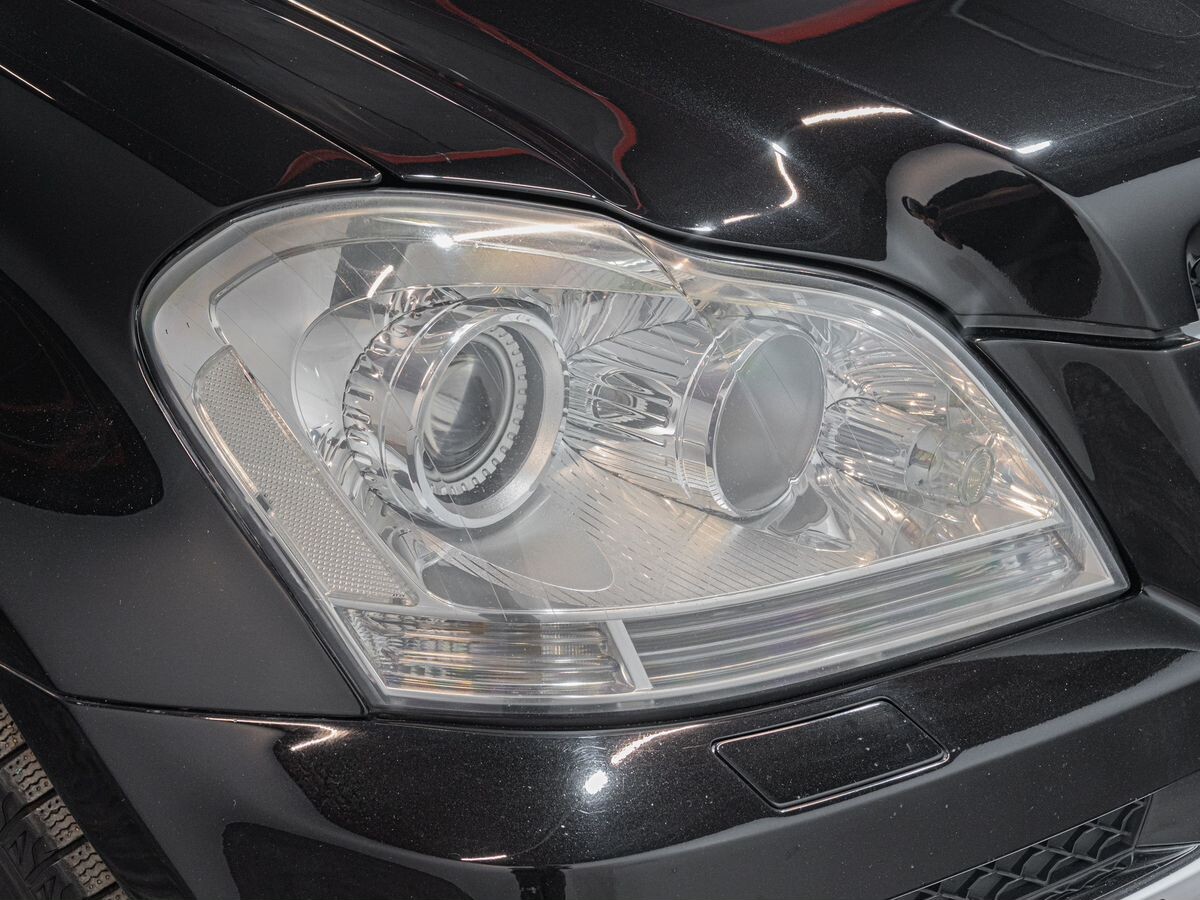 Mercedes-Benz GL-Класс 2010 - фото автомобиля