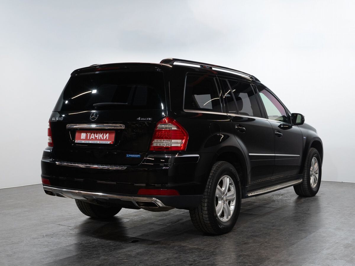 Mercedes-Benz GL-Класс 2010 - фото автомобиля