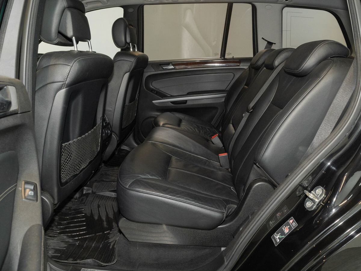 Mercedes-Benz GL-Класс 2010 - фото автомобиля