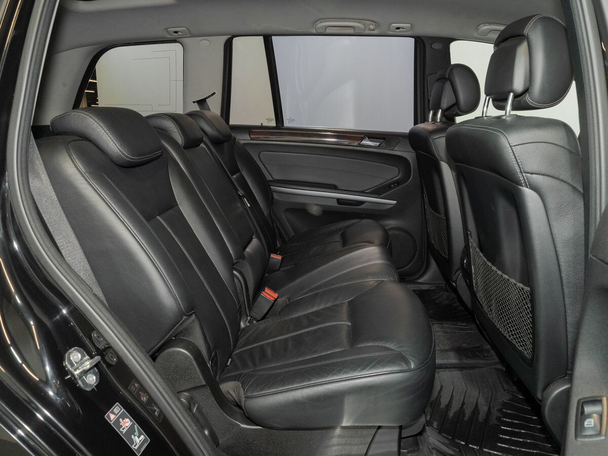 Mercedes-Benz GL-Класс 2010 - фото автомобиля