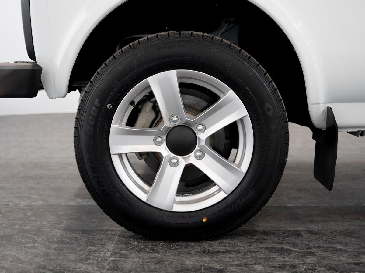 Lada (ВАЗ) Niva Legend 2024 - фото автомобиля