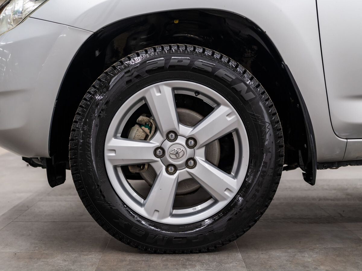 Toyota RAV4 2006 - фото автомобиля
