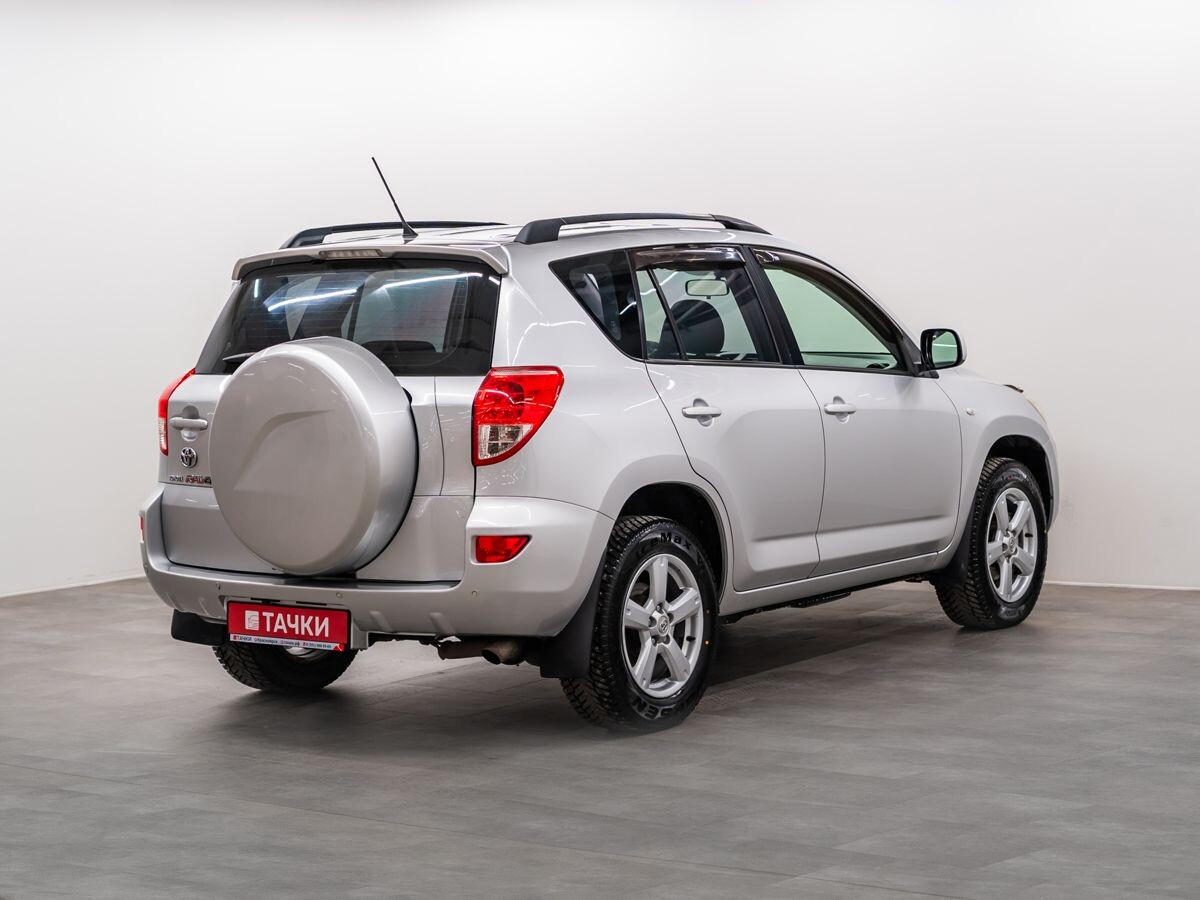 Toyota RAV4 2006 - фото автомобиля