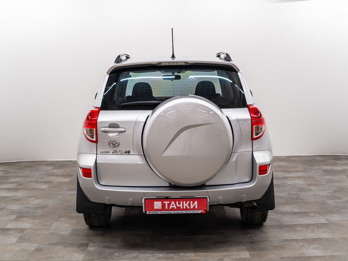 Toyota RAV4 2006 - фото автомобиля