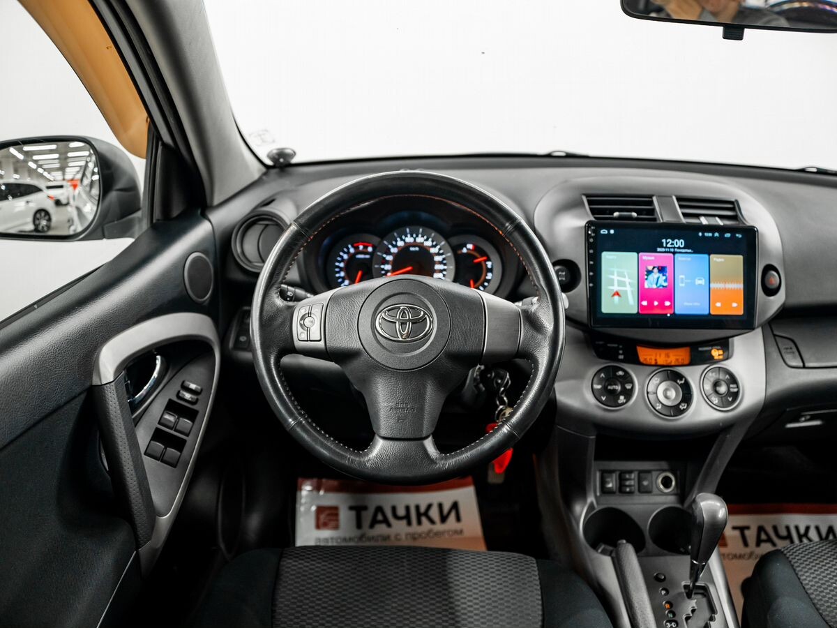 Toyota RAV4 2006 - фото автомобиля