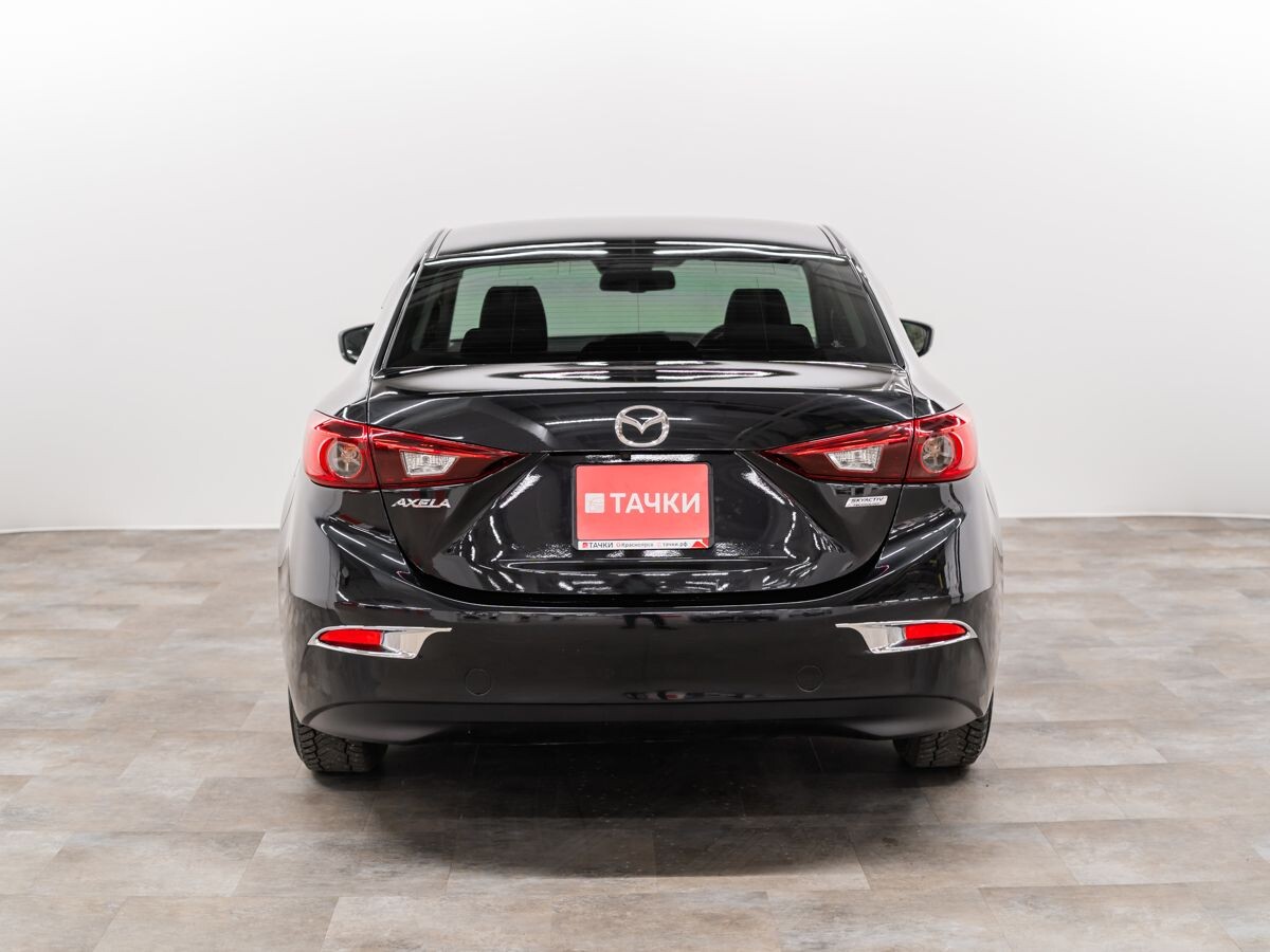 Mazda Axela 2017 - фото автомобиля