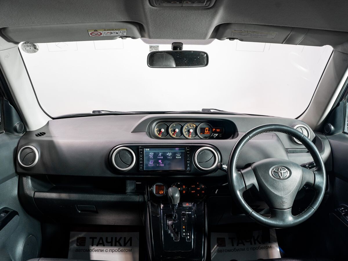 Toyota Corolla Rumion 2013 - фото автомобиля