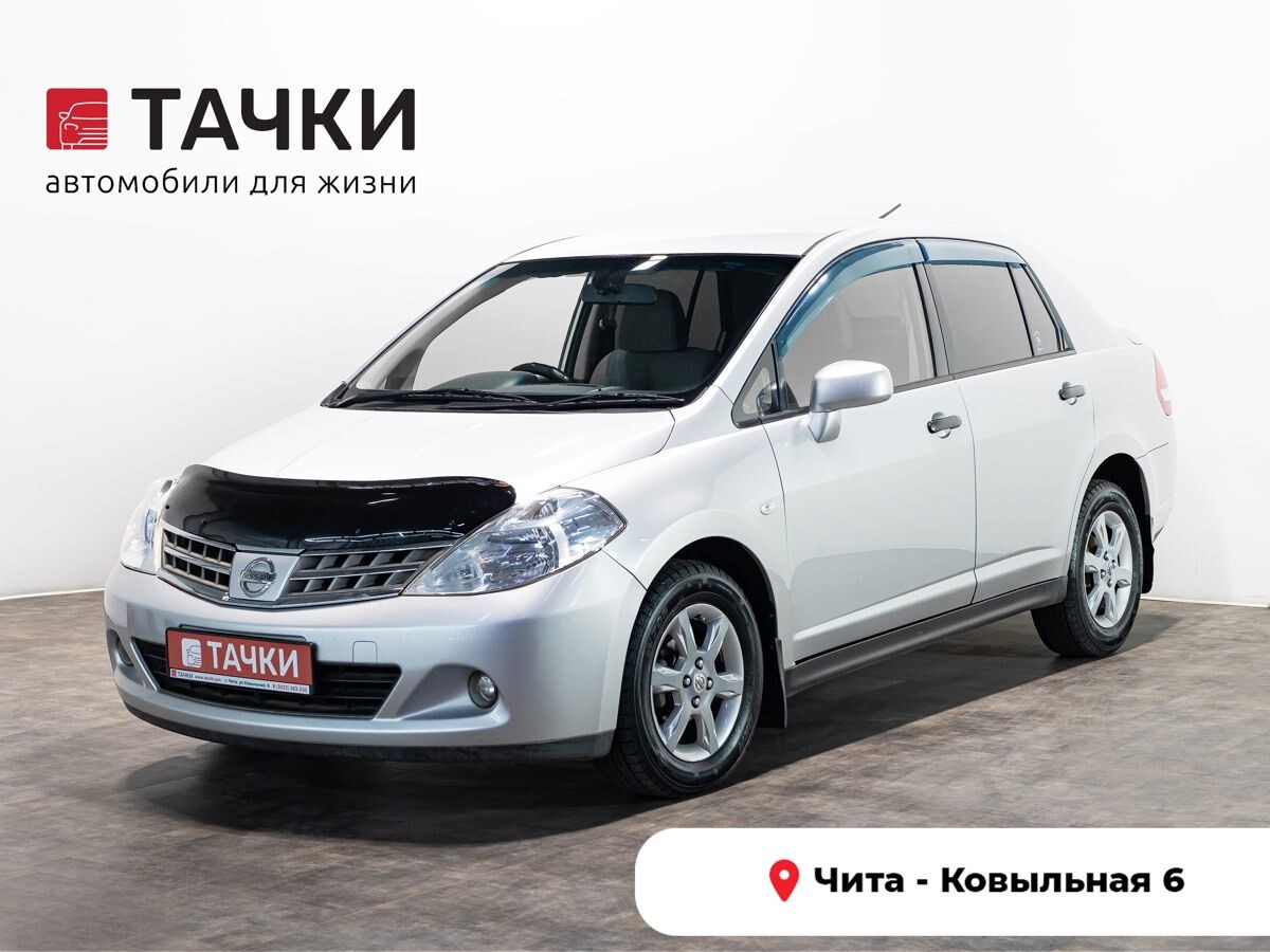 Nissan Tiida 2009 - фото автомобиля