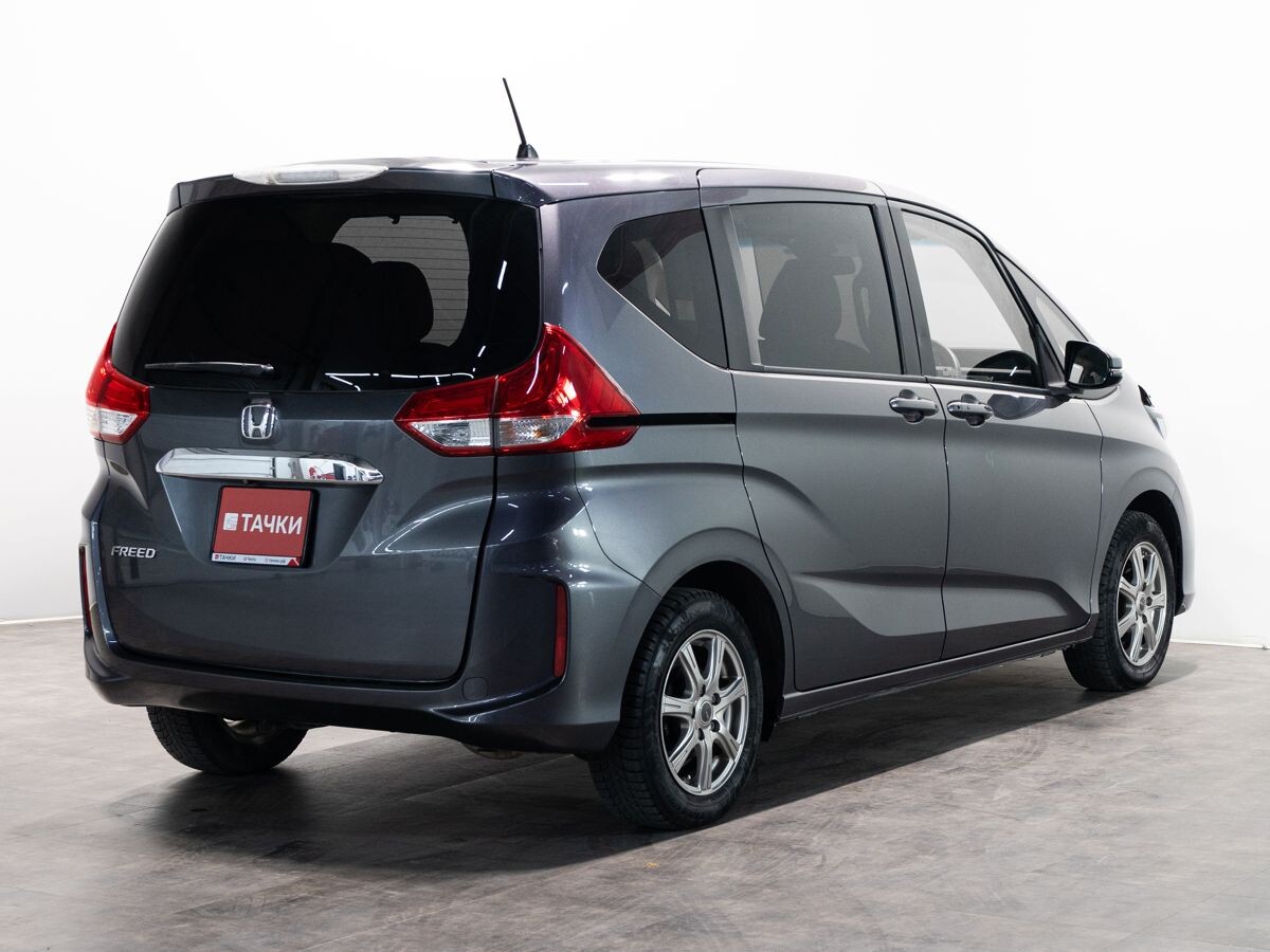 Honda Freed 2017 - фото автомобиля