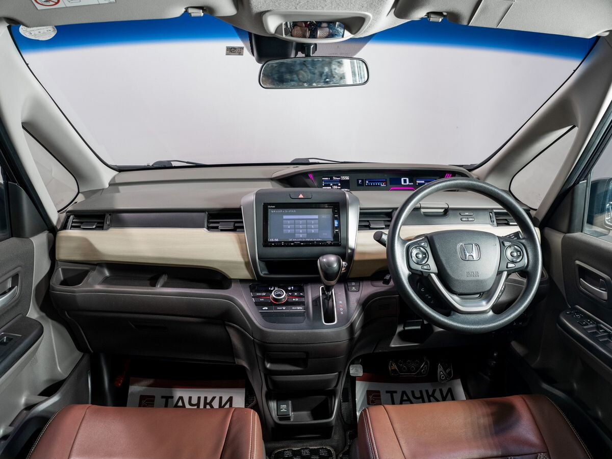 Honda Freed 2017 - фото автомобиля