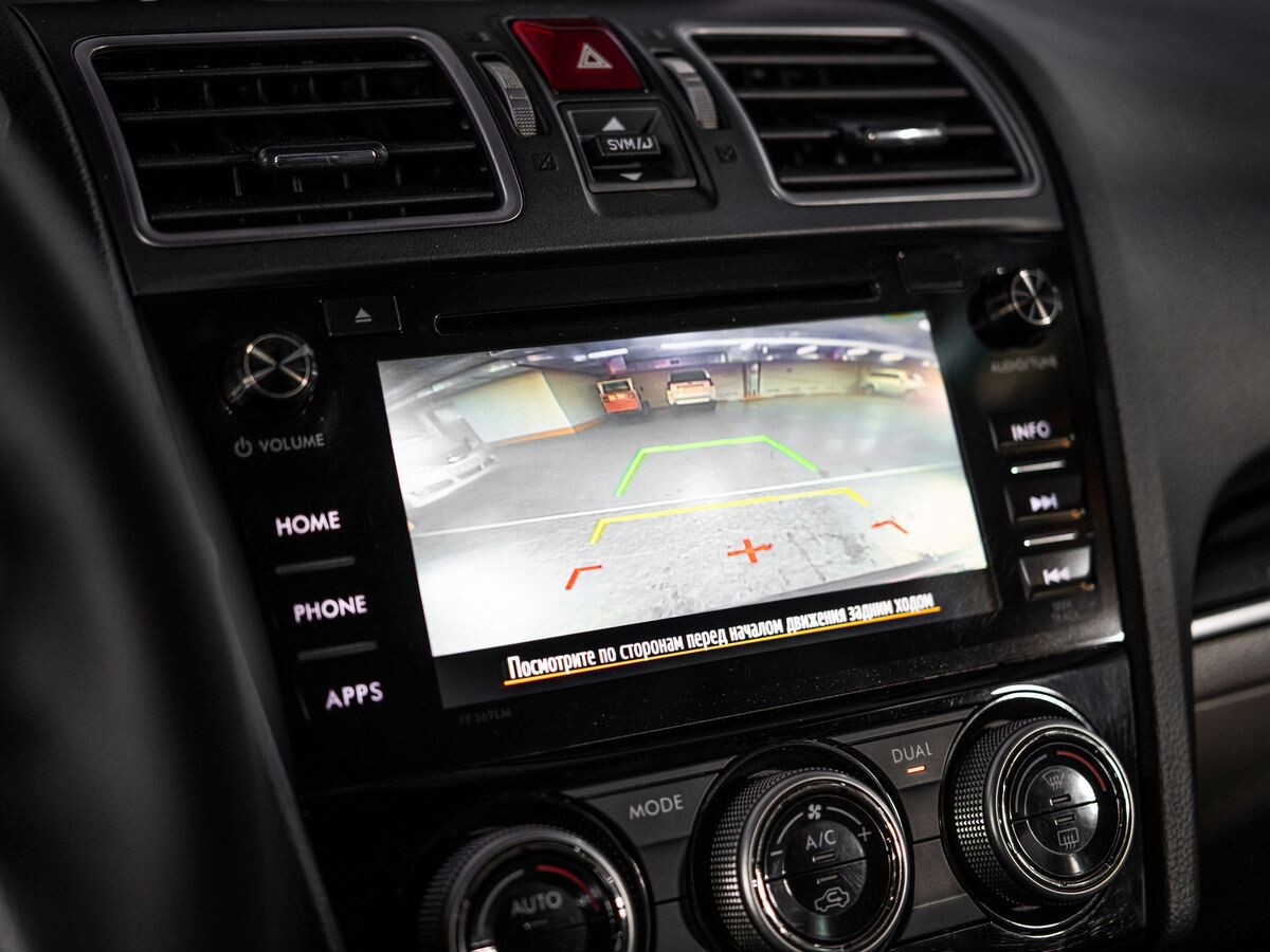 Subaru Forester 2017 - фото автомобиля