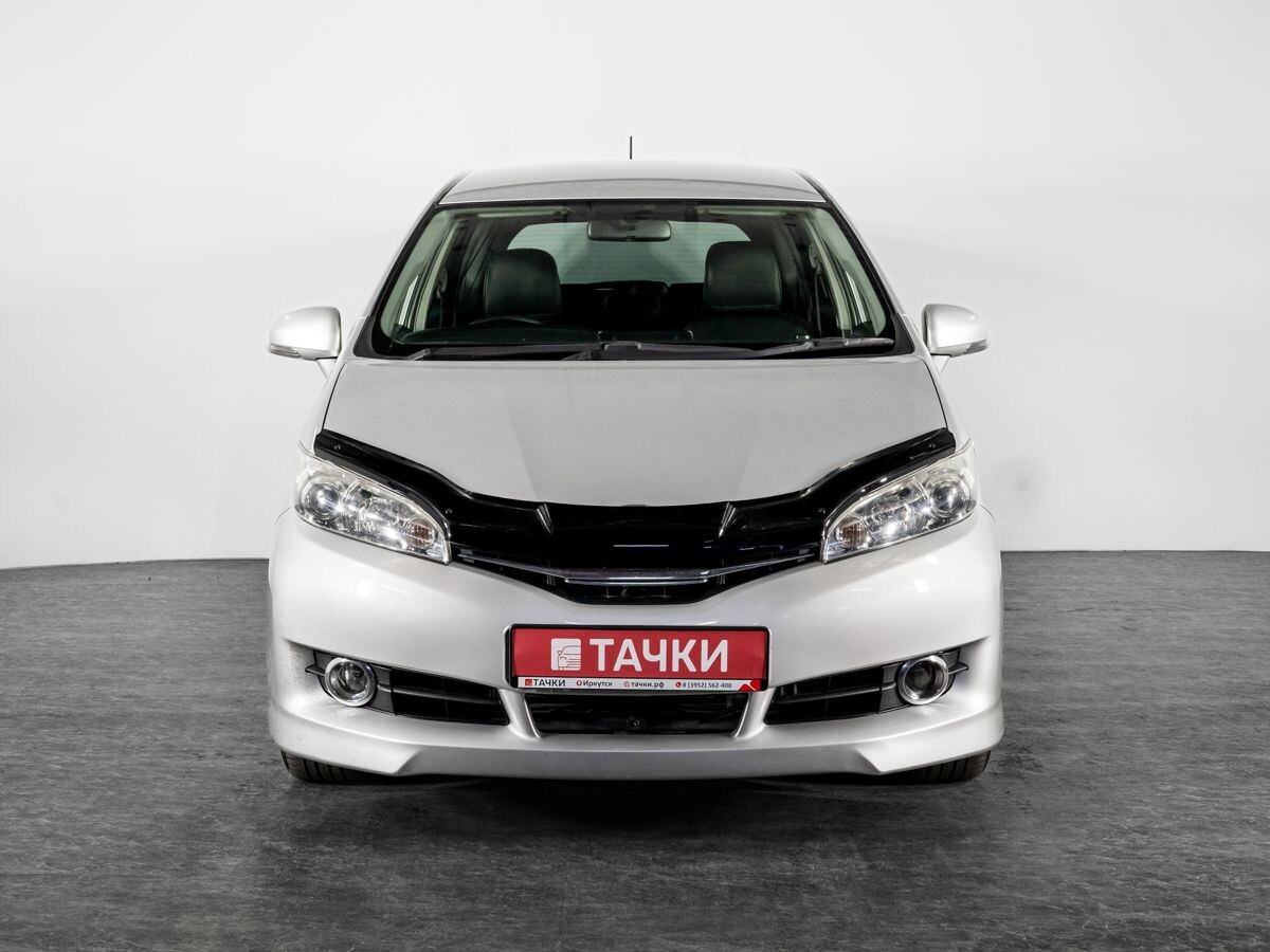 Toyota Wish 2016 - фото автомобиля