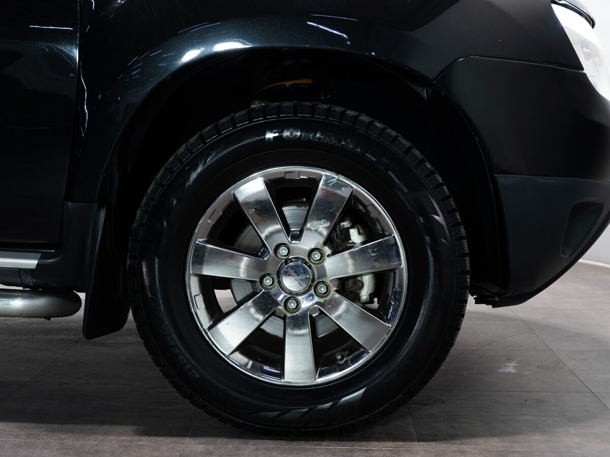 Renault Duster 2012 - фото автомобиля