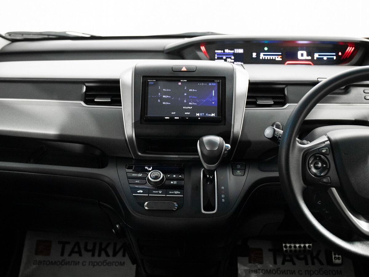 Honda Freed 2019 - фото автомобиля