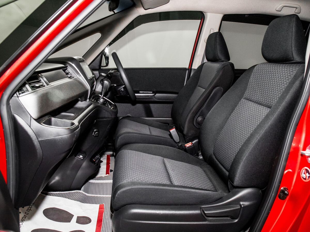 Honda Freed 2019 - фото автомобиля