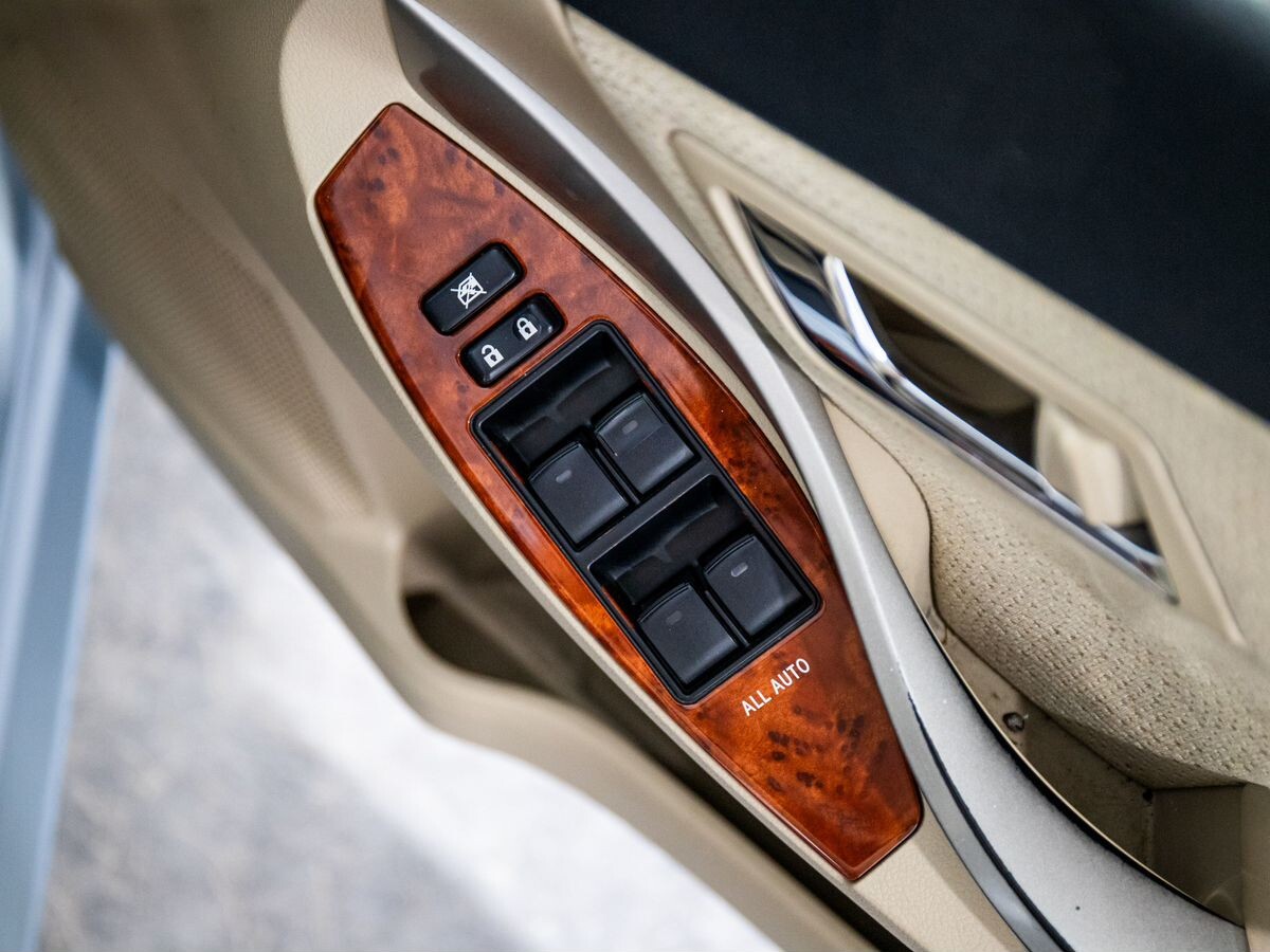 Toyota Premio 2014 - фото автомобиля