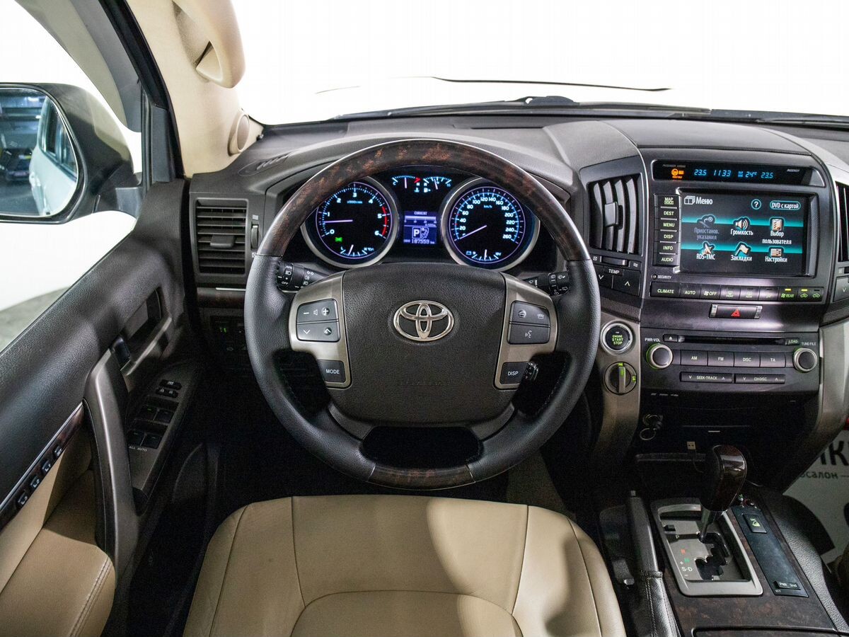 Toyota Land Cruiser 2008 - фото автомобиля