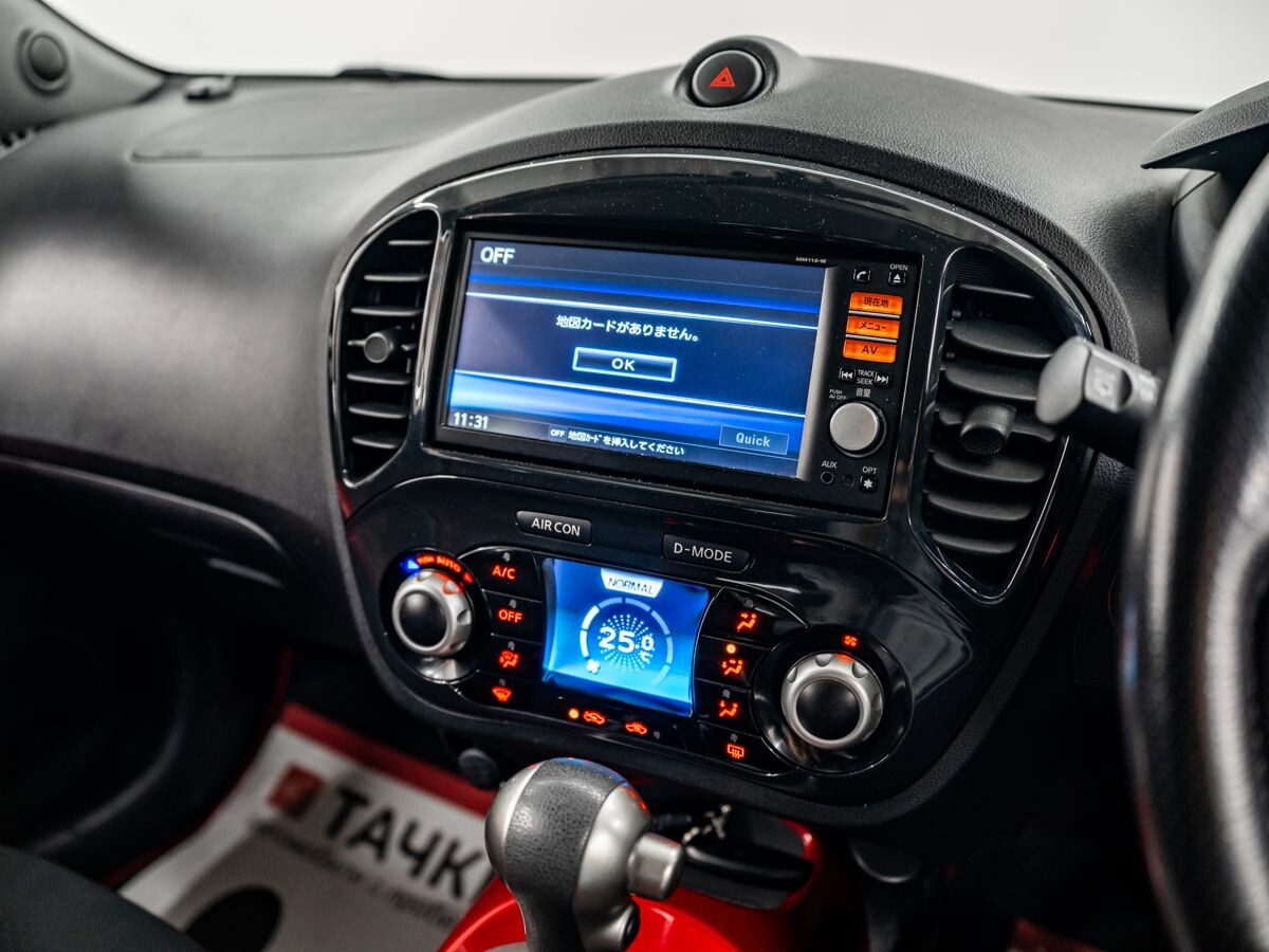 Nissan Juke 2012 - фото автомобиля