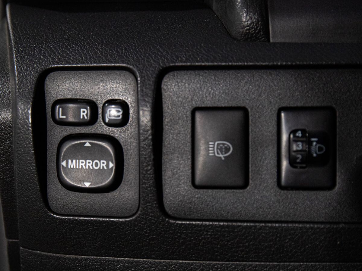 Toyota Camry 2006 - фото автомобиля