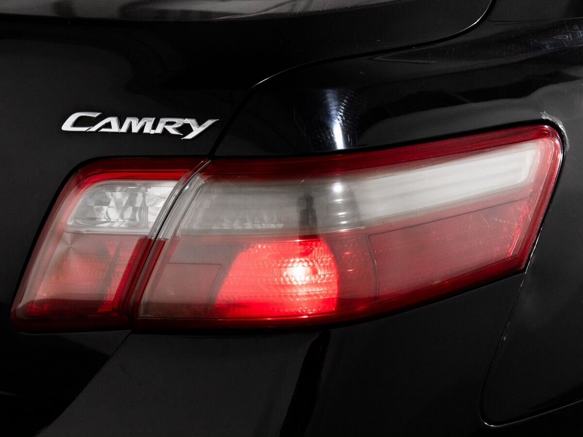 Toyota Camry 2006 - фото автомобиля