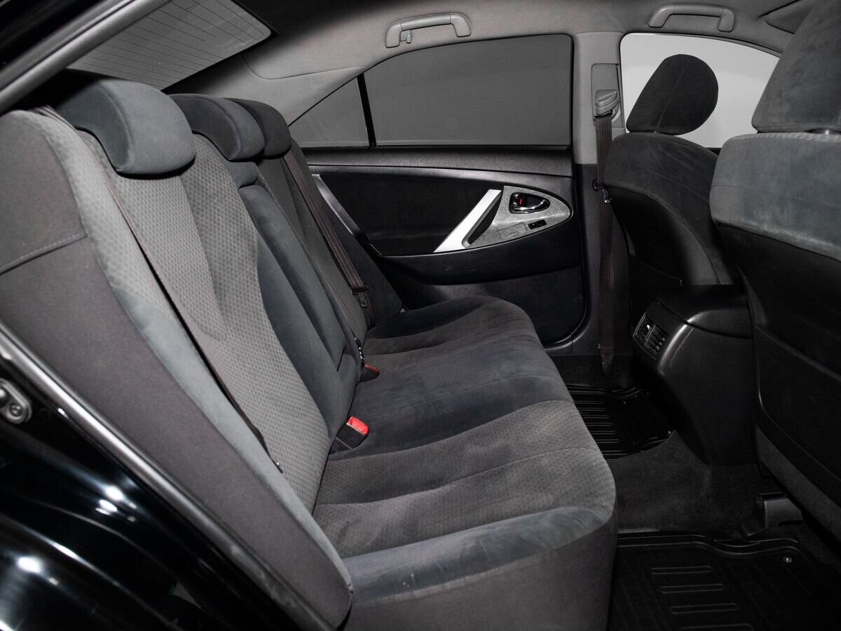 Toyota Camry 2006 - фото автомобиля