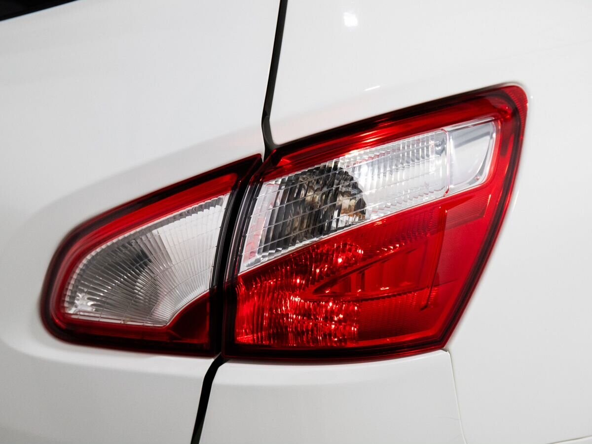 Nissan Qashqai+2 2012 - фото автомобиля