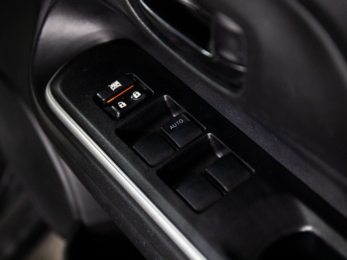 Toyota Aqua 2018 - фото автомобиля