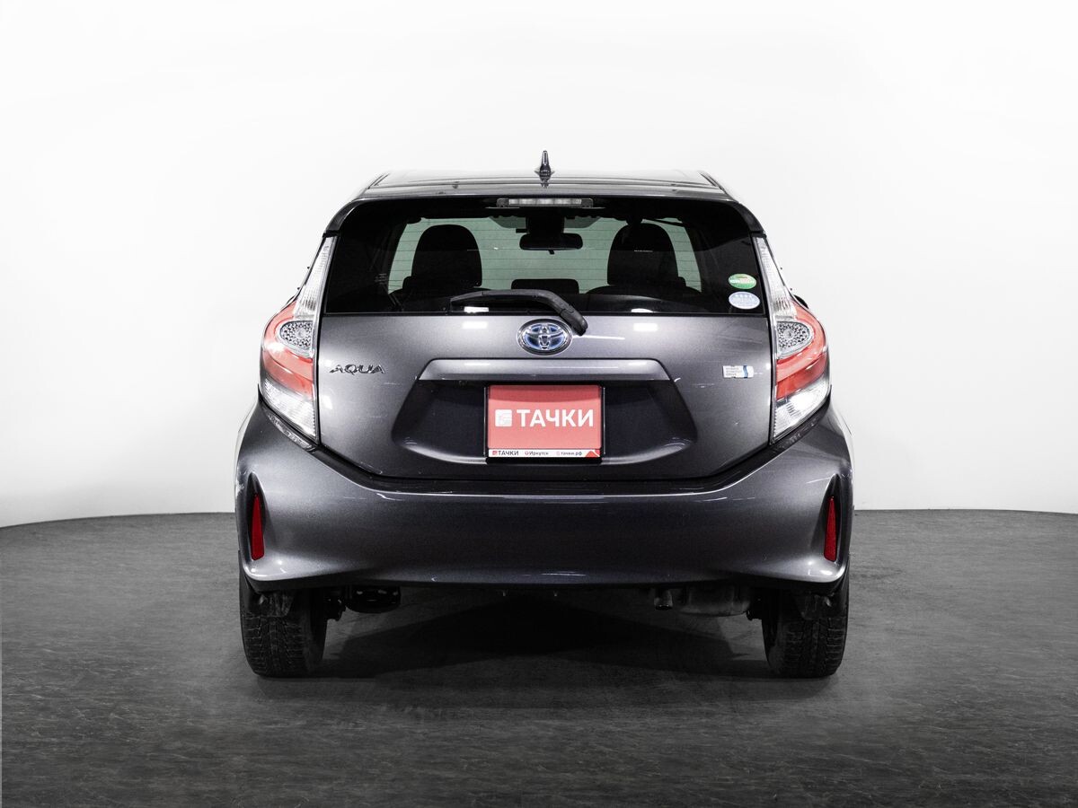 Toyota Aqua 2018 - фото автомобиля