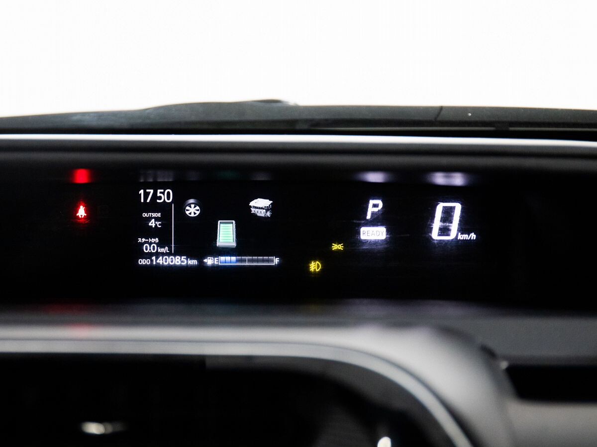 Toyota Aqua 2018 - фото автомобиля