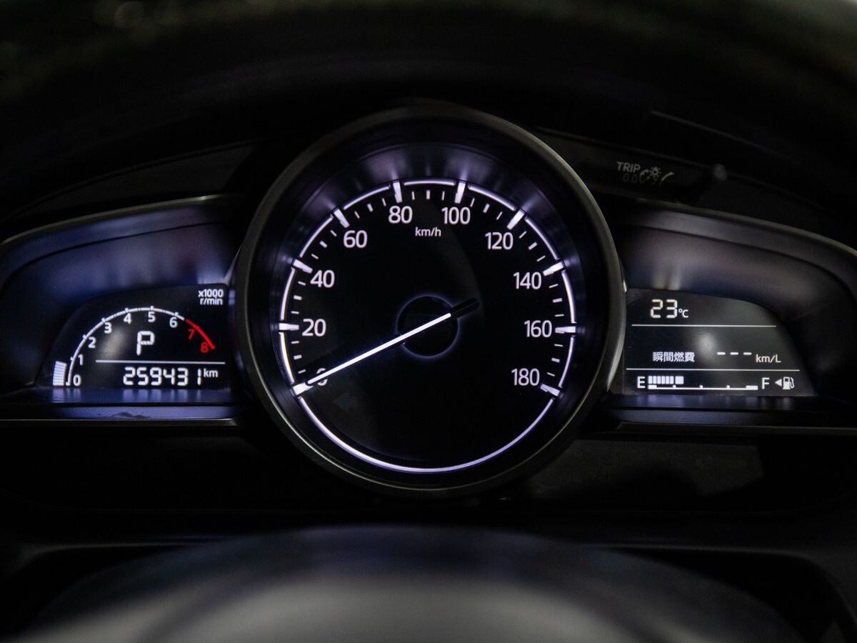 Mazda Demio 2017 - фото автомобиля