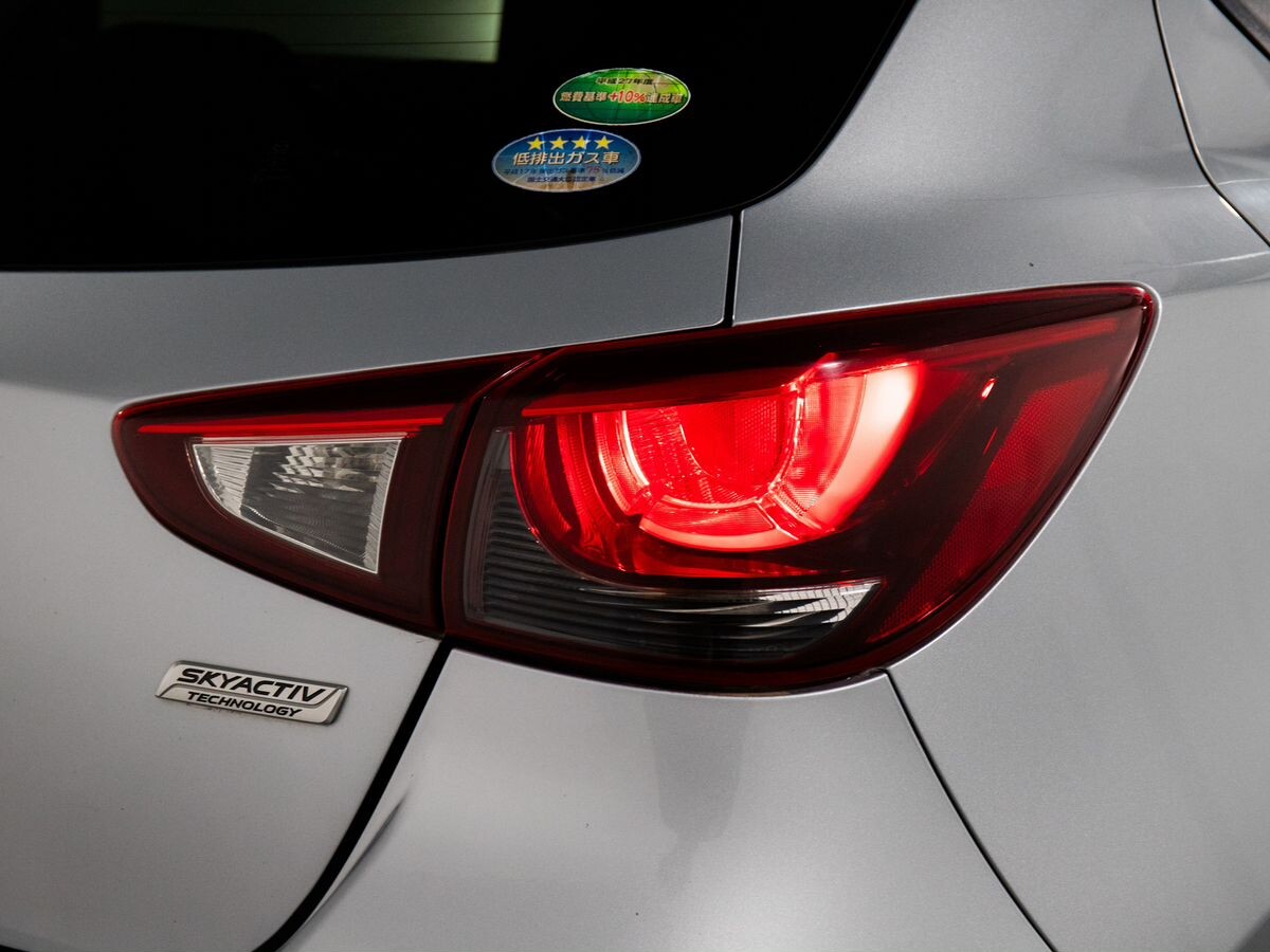 Mazda Demio 2017 - фото автомобиля