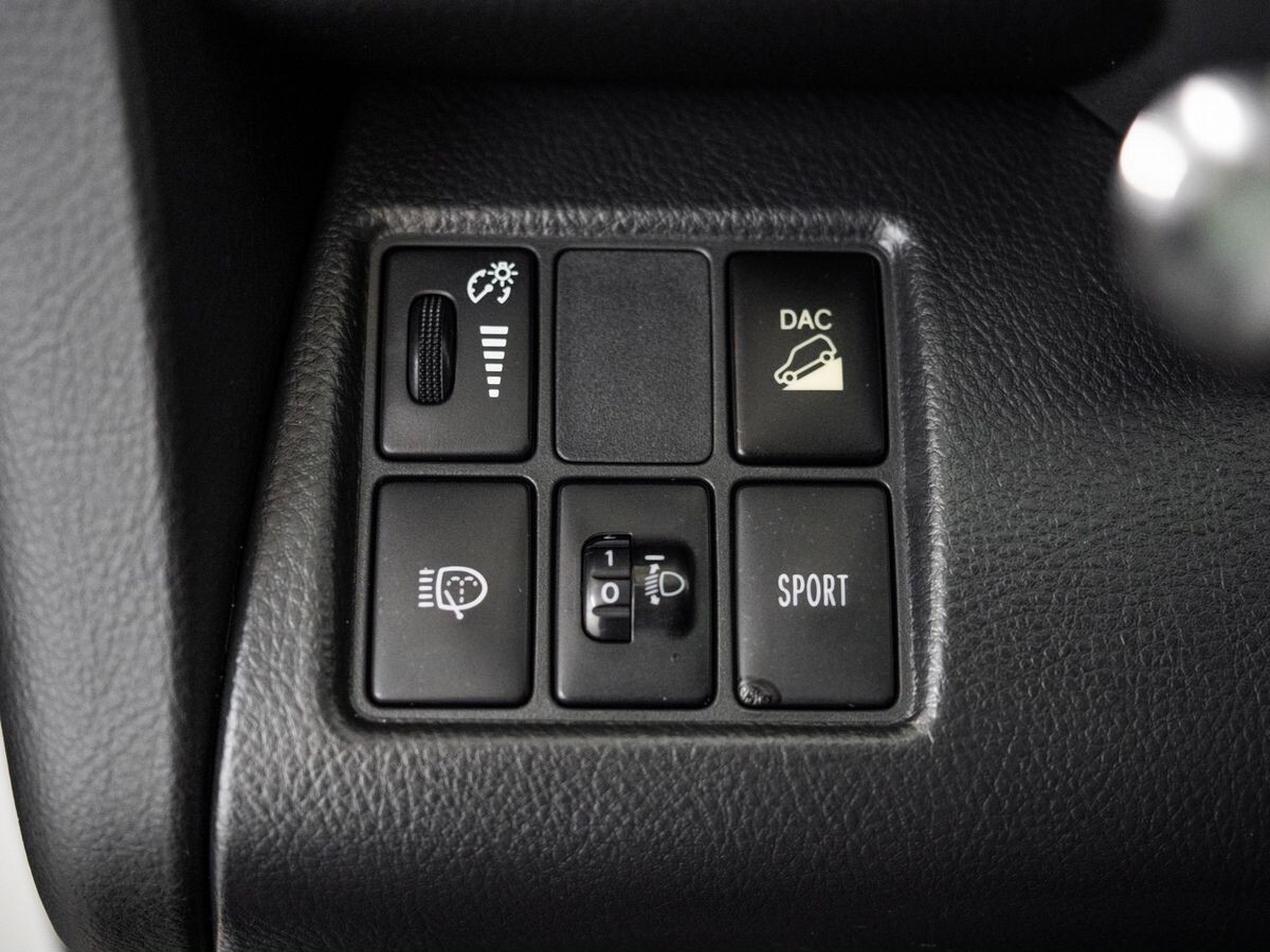 Toyota RAV4 2011 - фото автомобиля