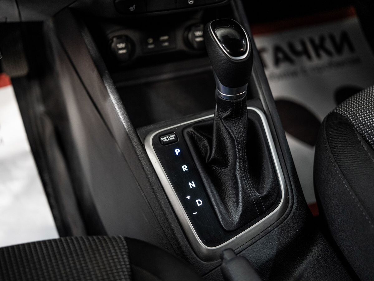 Hyundai Solaris 2017 - фото автомобиля