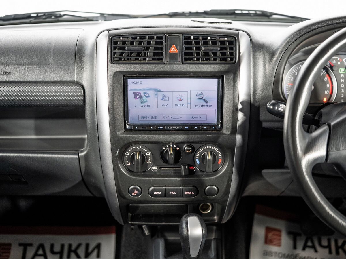 Suzuki Jimny 2013 - фото автомобиля