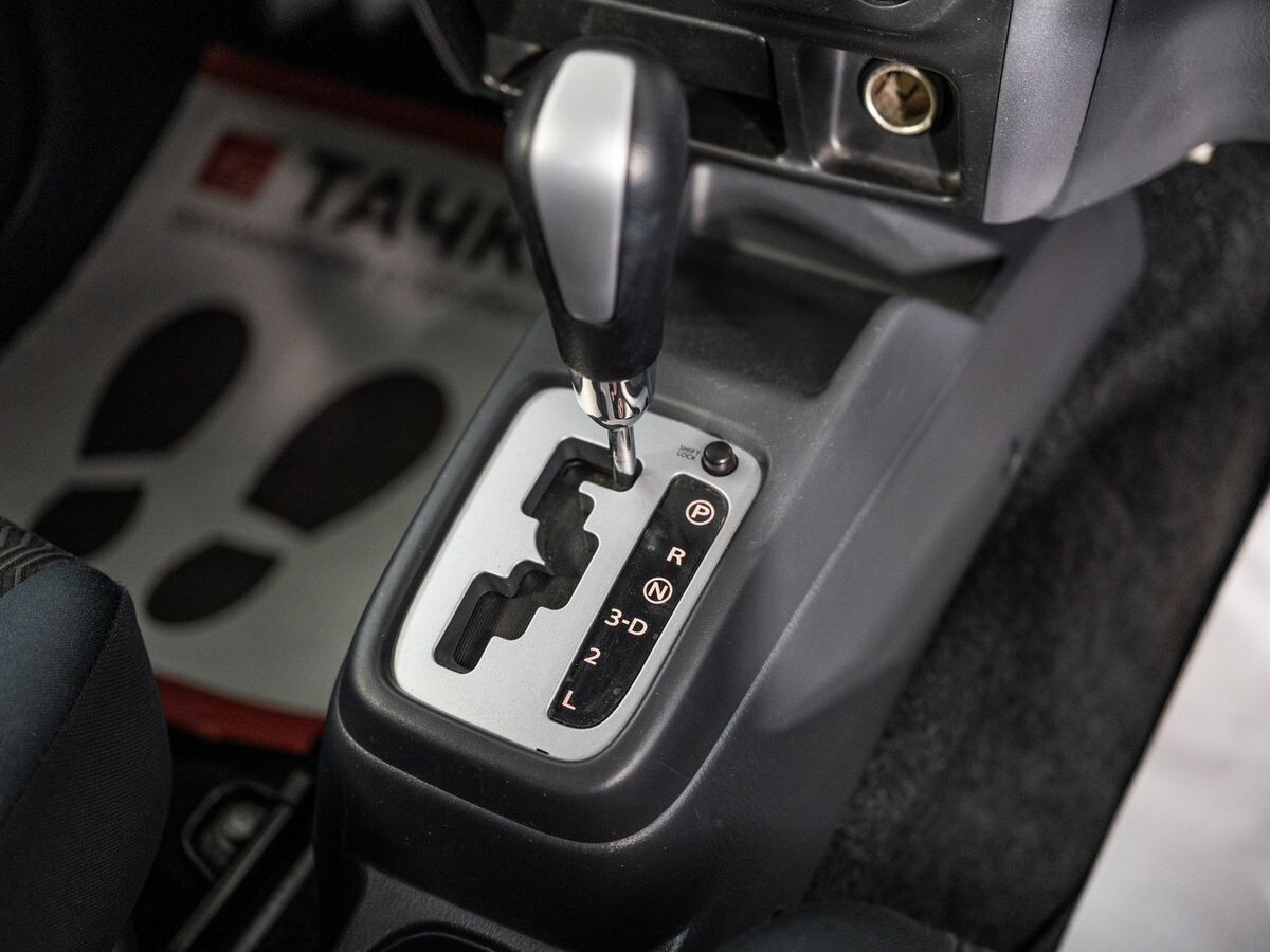 Suzuki Jimny 2013 - фото автомобиля