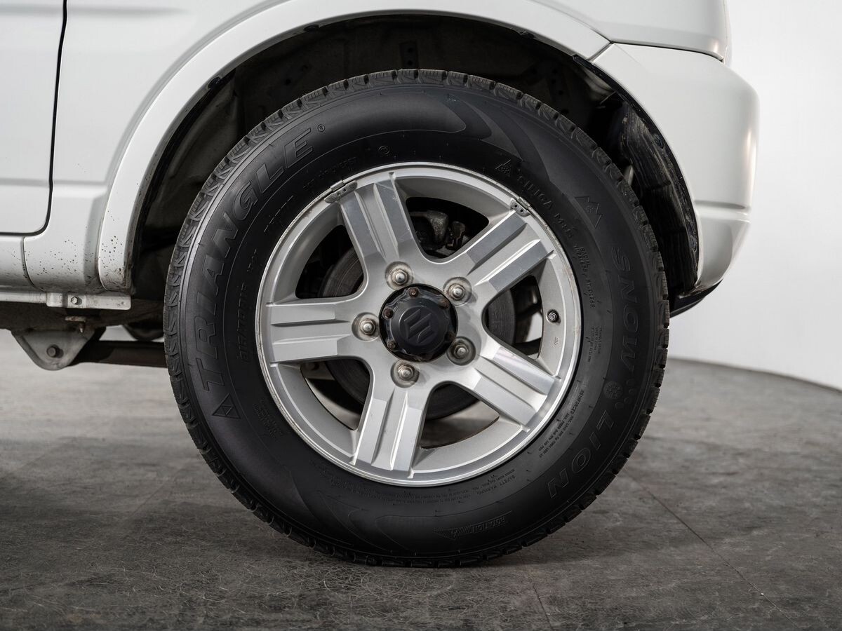 Suzuki Jimny 2013 - фото автомобиля