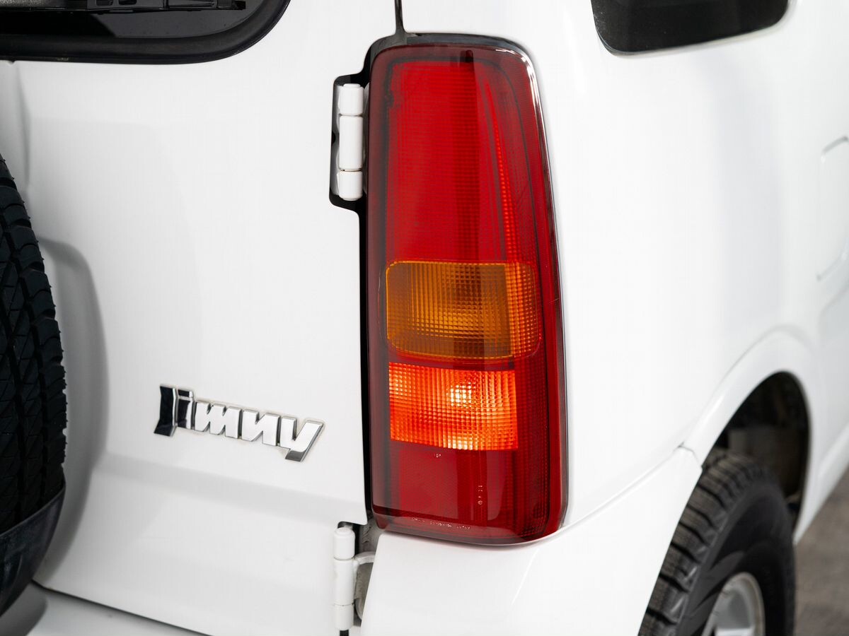 Suzuki Jimny 2013 - фото автомобиля