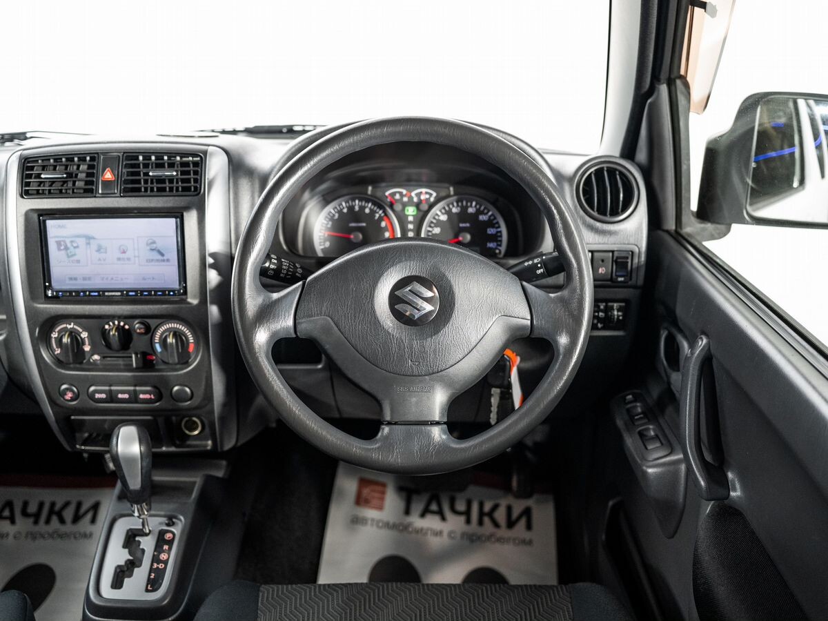 Suzuki Jimny 2013 - фото автомобиля