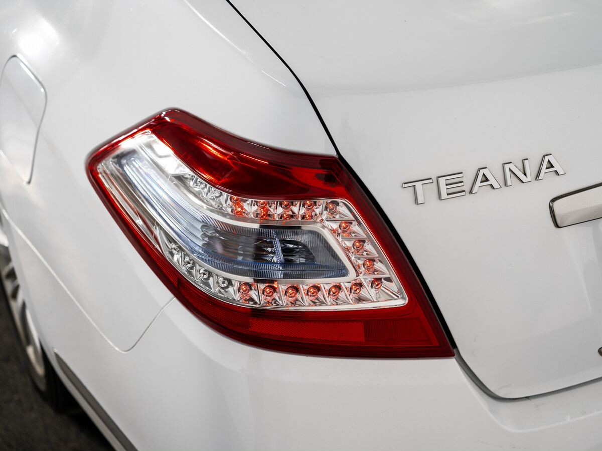 Nissan Teana 2012 - фото автомобиля