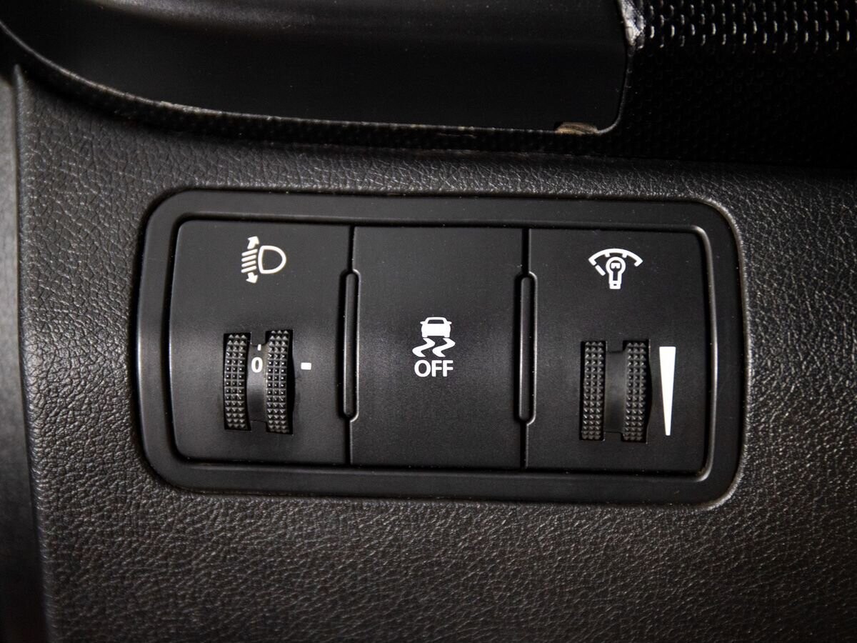 Hyundai Solaris 2012 - фото автомобиля